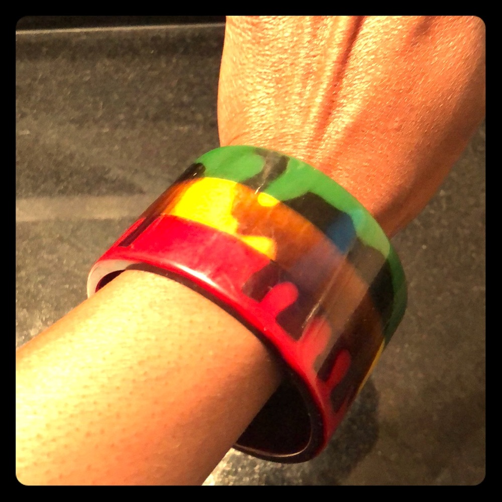 Bracelet